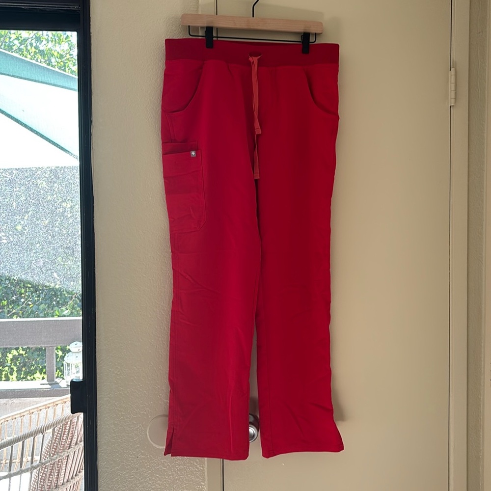 Figs- Pop Red- Kade- Medium- Regular Length